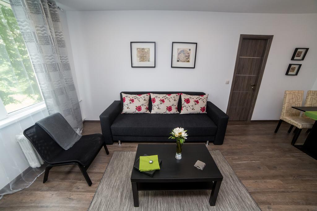 Highstyle Downtown Apartment Bucharest Exterior photo